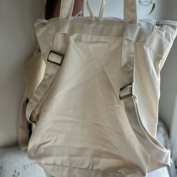 Laude the Label Cotton Canvas
Convertible Backpack main image 6